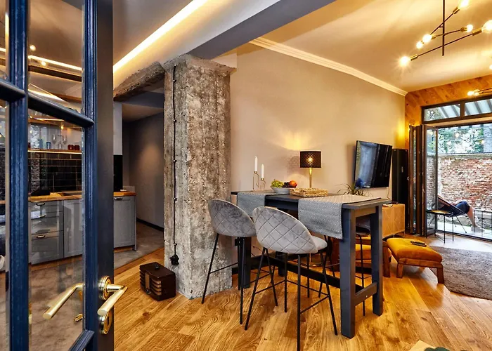 Courthouse #4 Exclusive Center Private Garden Sofia